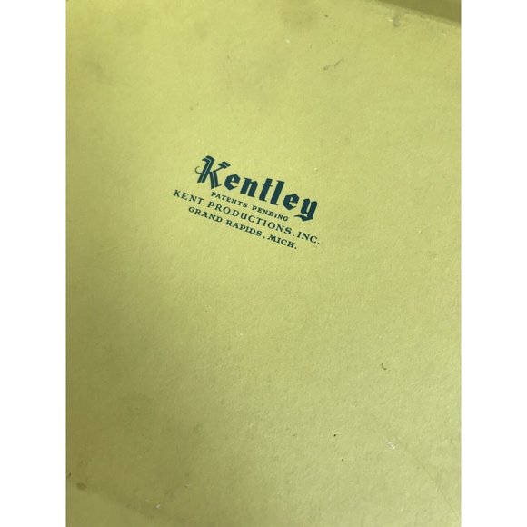 Vintage Kentley Set of 4 Wood Paper Board Serving Tray Yellow Pilgrim Art Deco - Picture 8 of 12